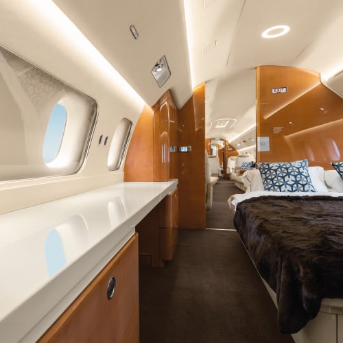 interior-aircraft-cabin-refurbishment-air-x-jet-support